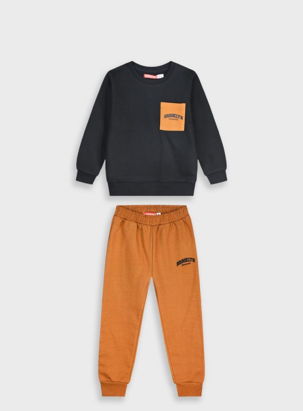 Tracksuit with print