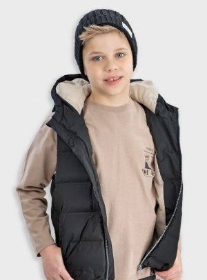 Sleeveless vest jacket