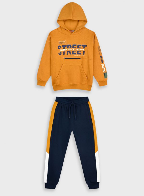 Tracksuit with print