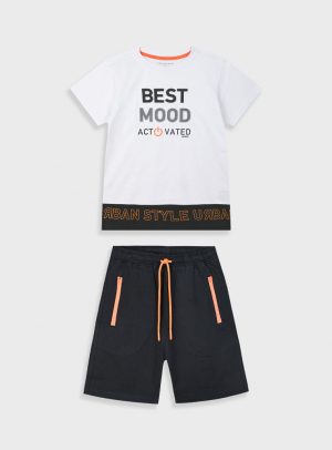 Set with embossed print for boys