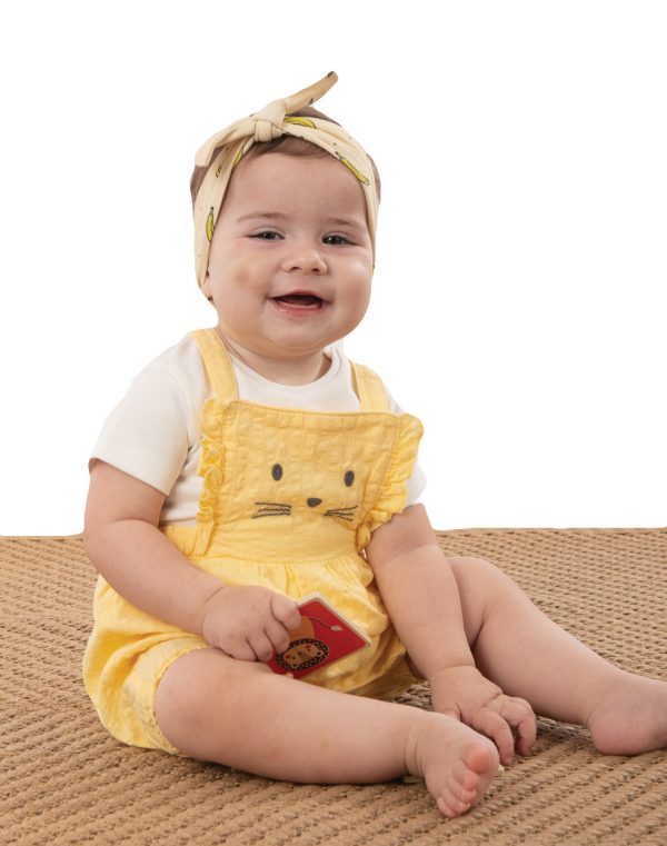 Set bodysuit and overalls for baby girls