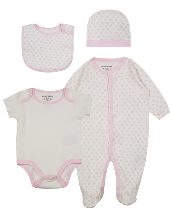 Baby girl΄s 4 piece gift with with heart prints (0-9 months)