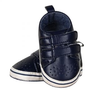 Baby boy΄s shoes with velcro