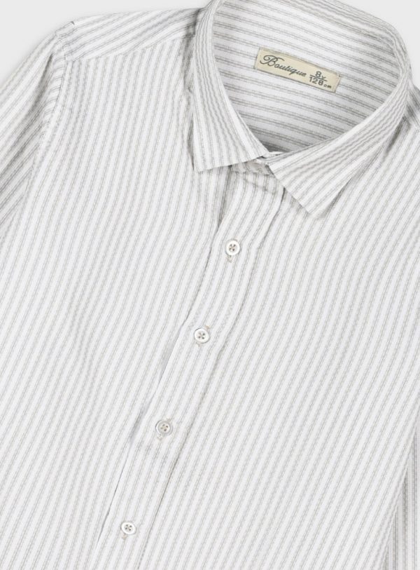 Boutique button up shirt